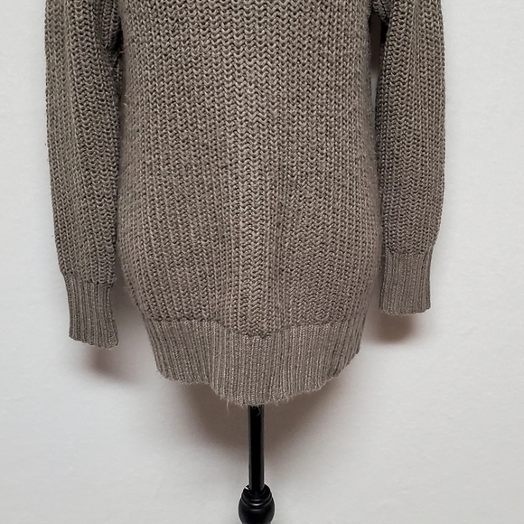 AMERICAN Eagle Outfitters Taupe Knit Wide Neck Oversized Jegging Sweater Medium - Picture 4 of 11